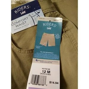 New with tags Riders by Lee size 12M khaki shorts
